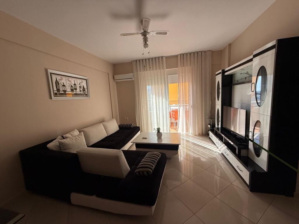 Apartament 2+1 ne shitje , Sarande