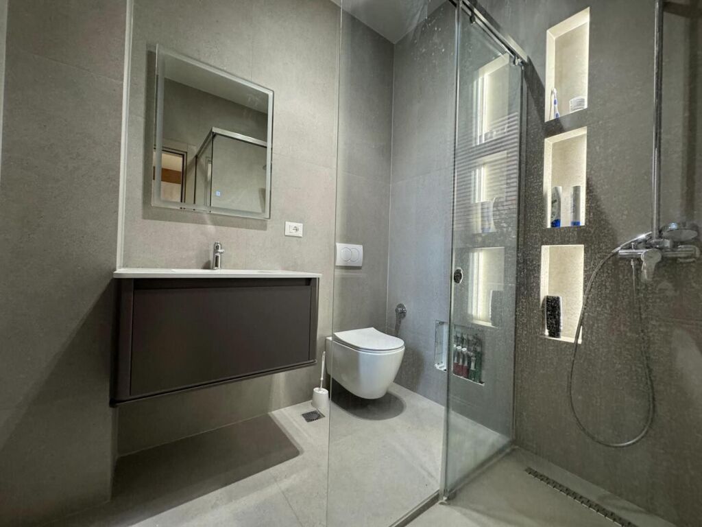 GARDEN BUILDING, We sell a super apartment. 2+1+2 toilets