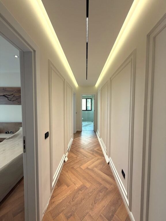 Perballe Delijorgjit, buze Lanes Shesim super apartament. 2+1+1 Tualete