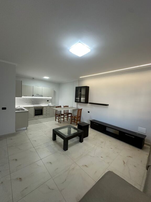 Apartament 1+1 me qera tek Jordan Misja