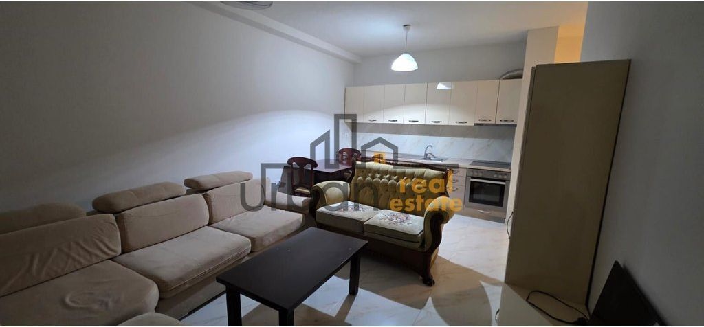 🏡 JEPET ME QERA APARTAMENT 2+1 – GOLDEN PARK