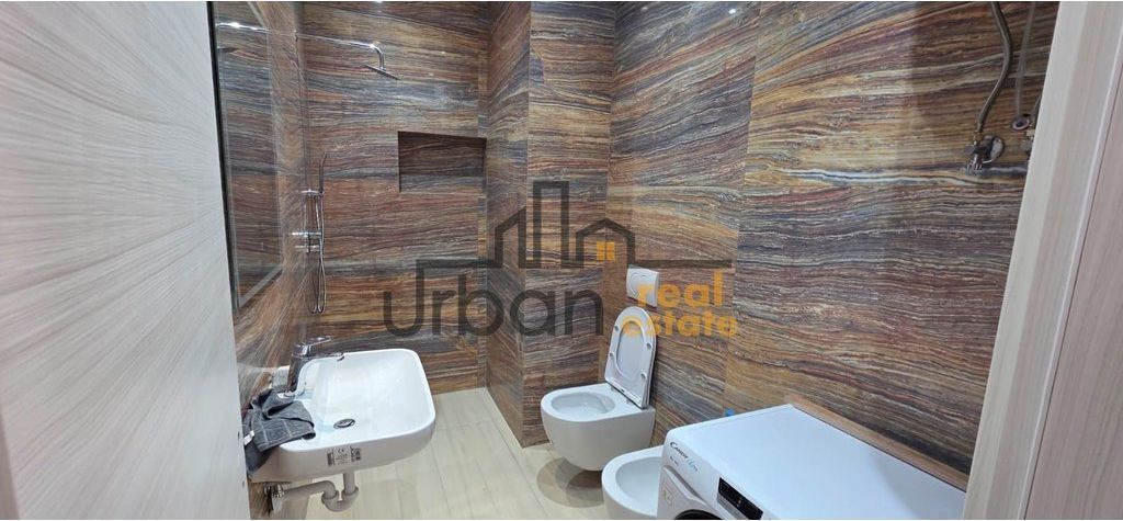 🏡 JEPET ME QERA APARTAMENT 1+1 – BULEVARDI I RI