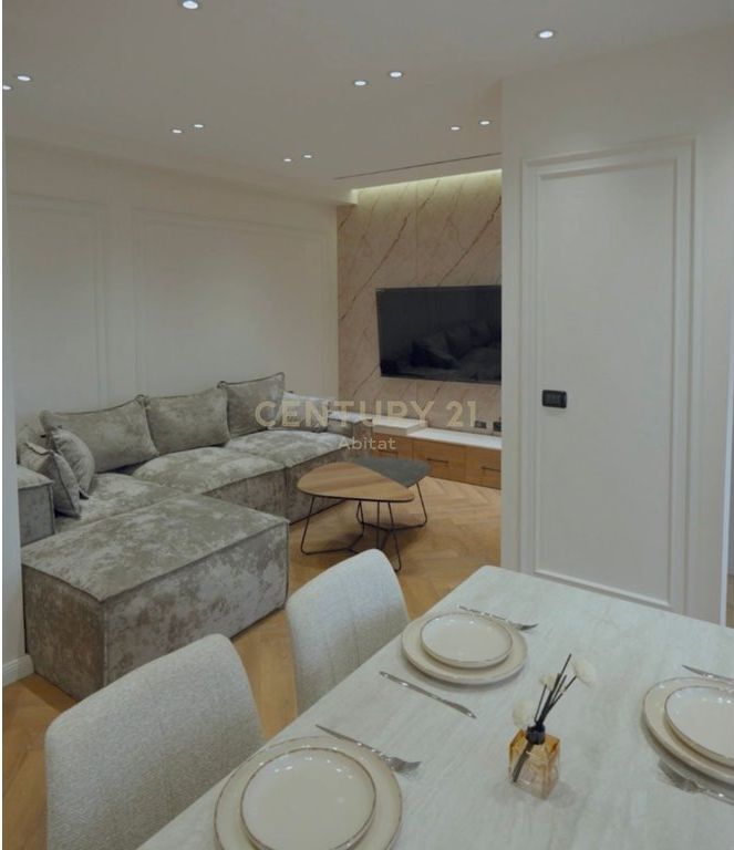 APARTMENT 2+1 and WARDROBE FOR SALE, OPPOSITE DELIJORGJI 250,000 €