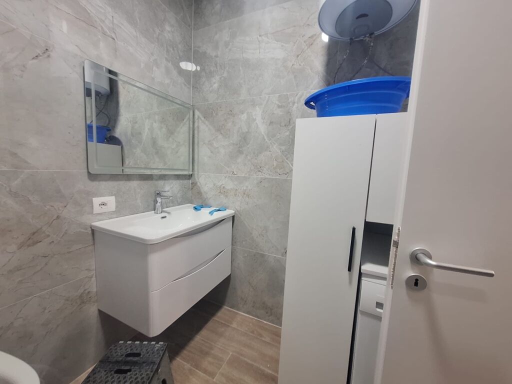 Apartament 1+1+post parkimi per Qera Zogu Zi