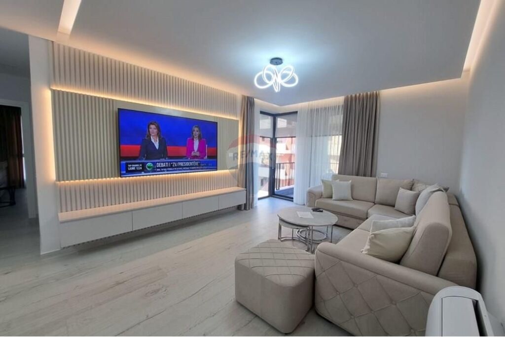 🌊 APPARTAMENTO DI LUSSO 2+1+2 IN VENDITA – LUNGOMARE, VLORA