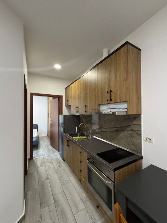 Jepet me qera apartament 1+1 ne Astir prane Rezidences "Klensi".