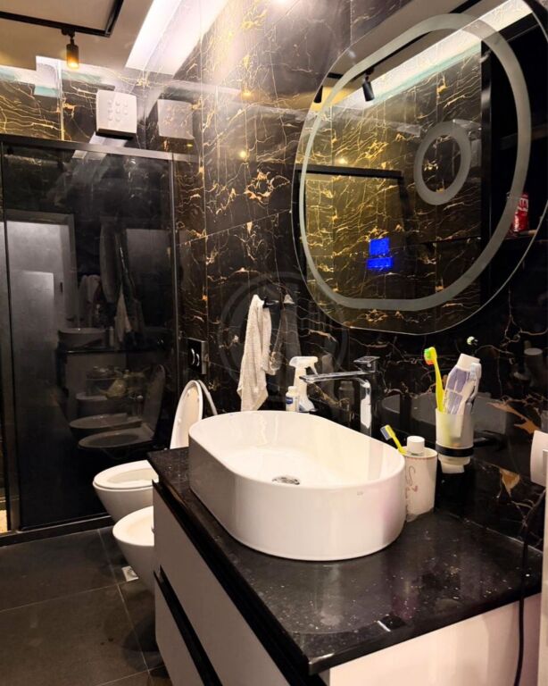Apartament me qera