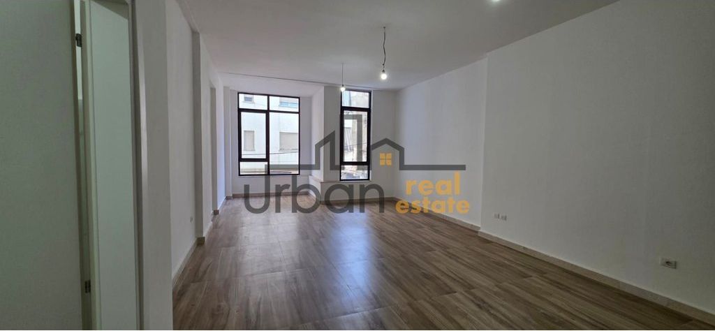 Business Premises for Rent at Mine Peza/Donika Center