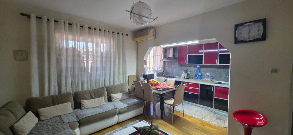 🏡VENDESI APPARTAMENTO 1+1 – VIA LLAMBI BONATA