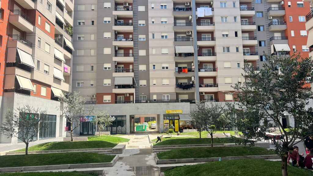 Astir Jepet me Qera 2+1 Vila L 2