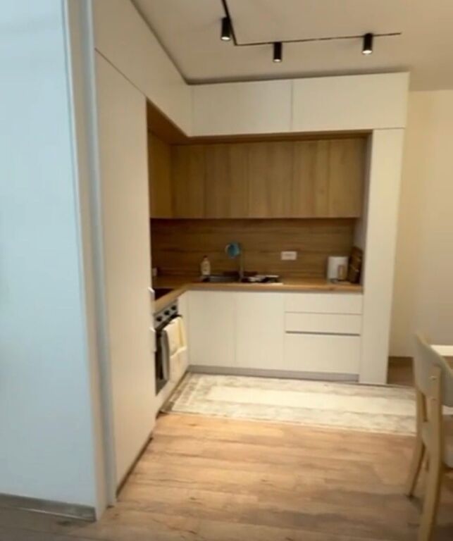 Appartamento 2+1 in affitto in Via Elbasanit!