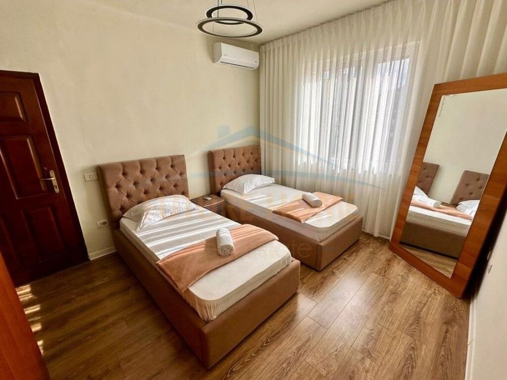 For sale, Apartment 2+1+2, Durres Street, Tirana