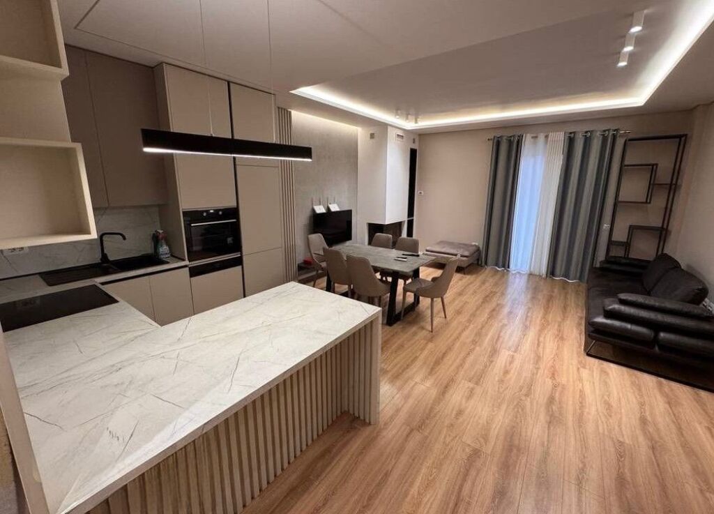 Secret Garden Residence Apartament 2+1+2 me Qira