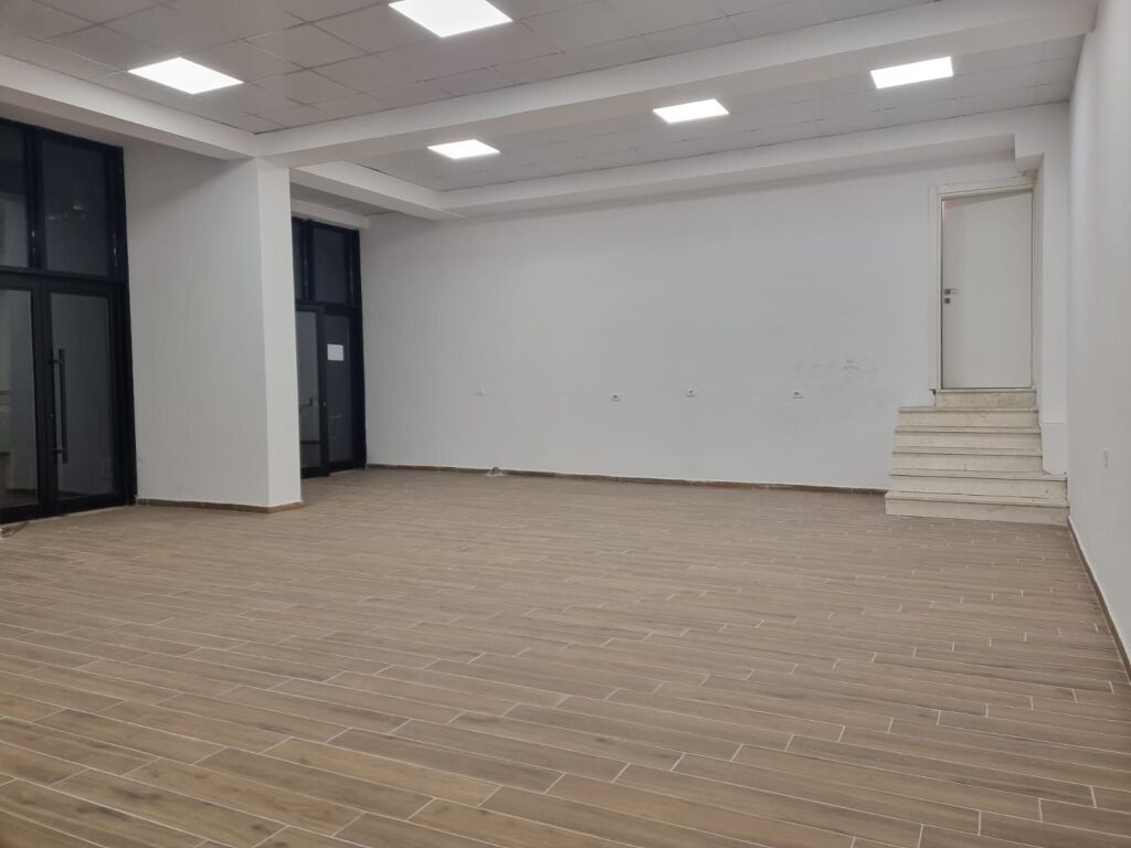 Negozio - In Vendita - Brryli, Tirana