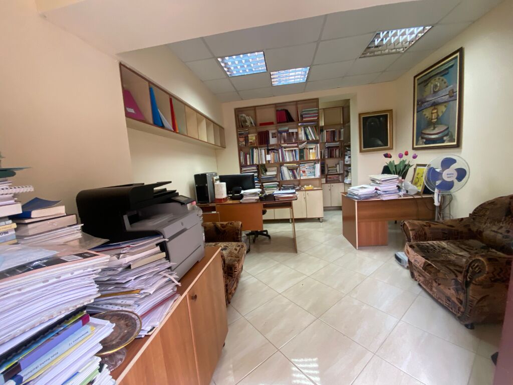 Premises for rent near the Ministry of Justice !
