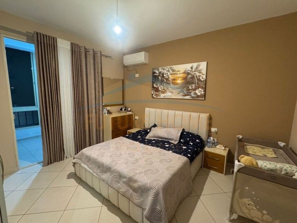 For sale, Apartment 2+1+Parking Space, Yzberisht