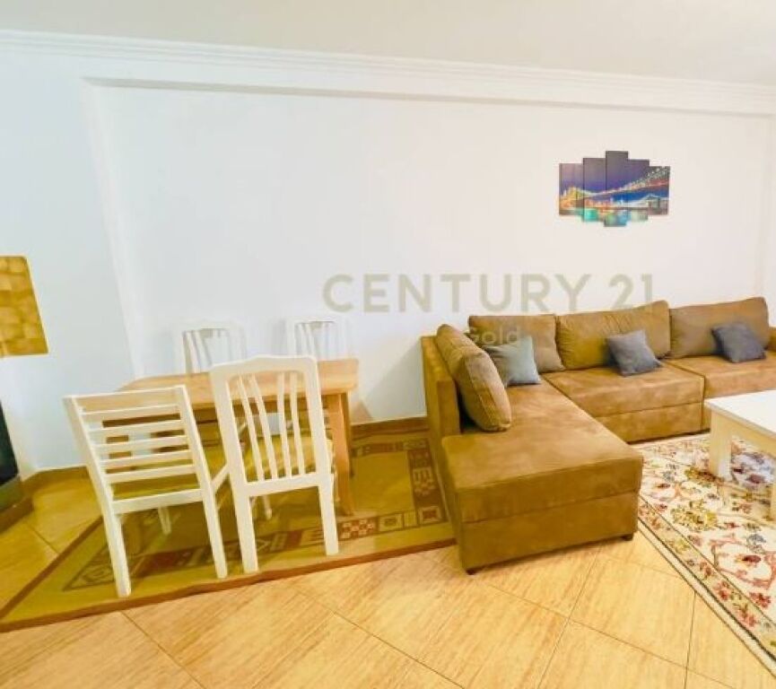 Appartamento 2+1+2 in Affitto