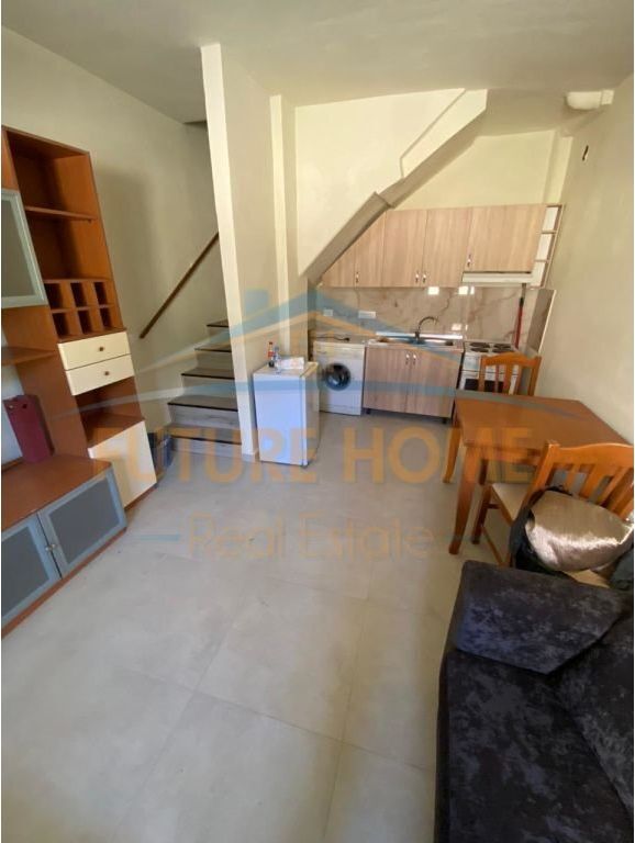 Qera, Dupleks 1+1,Bulevardi Zogu I, Tiranë