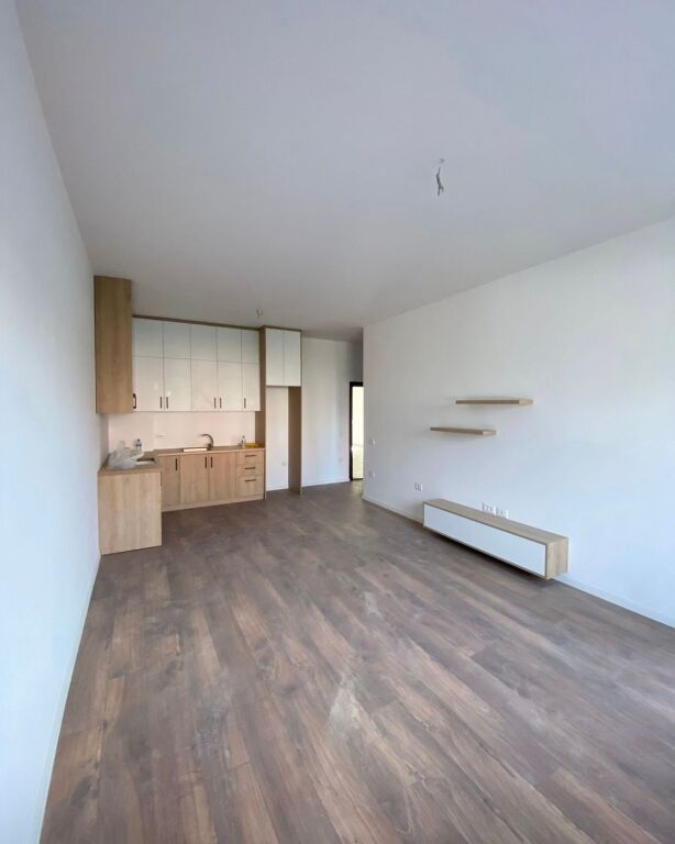 For rent 2+1 Paskuqan