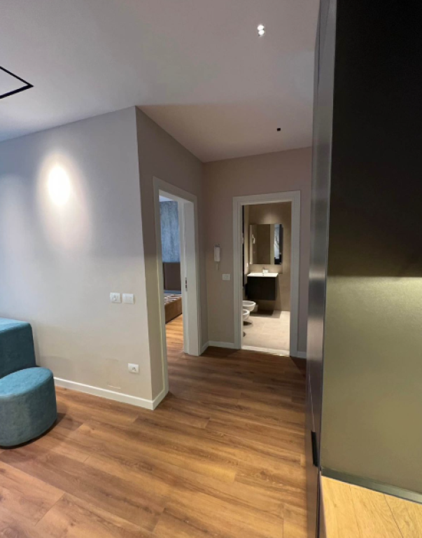 Apartament 1+1 + Parkim në Shitje – Rruga Jordan Misja  ✅