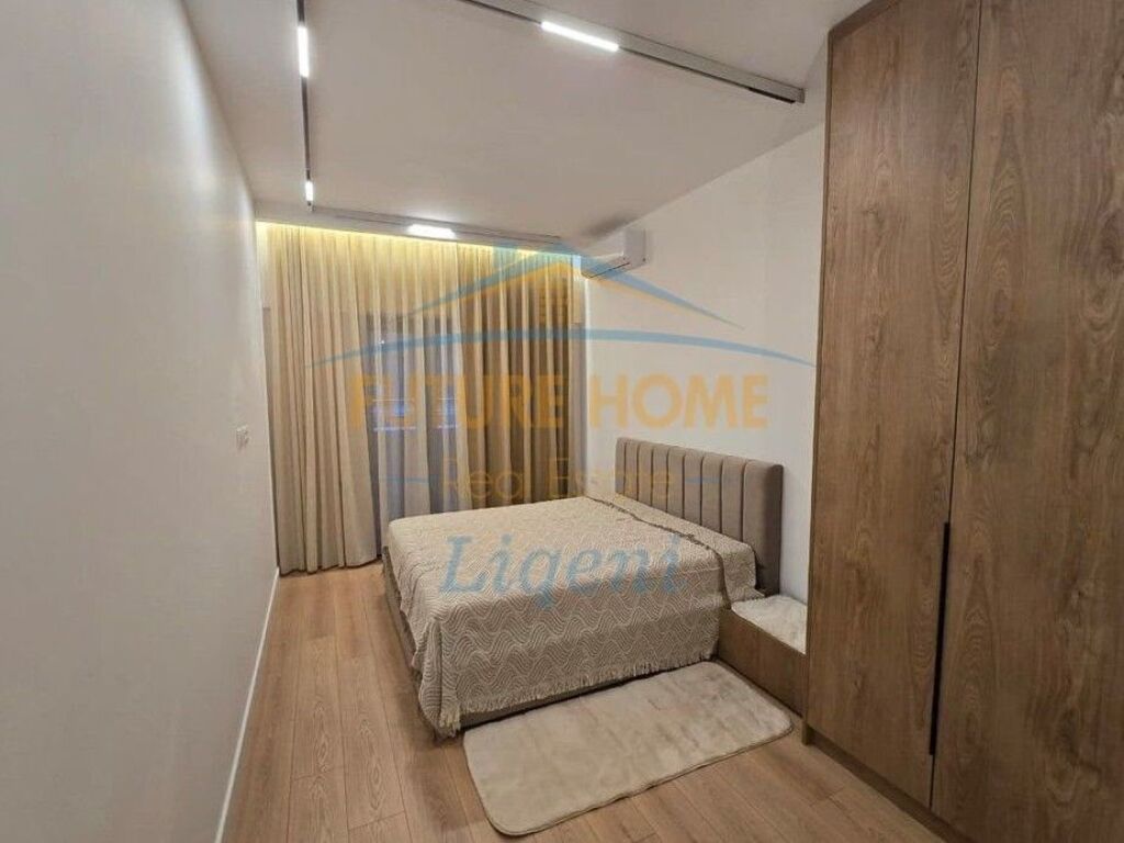 Qera, Apartament 2+1, Qendër, Tiranë.