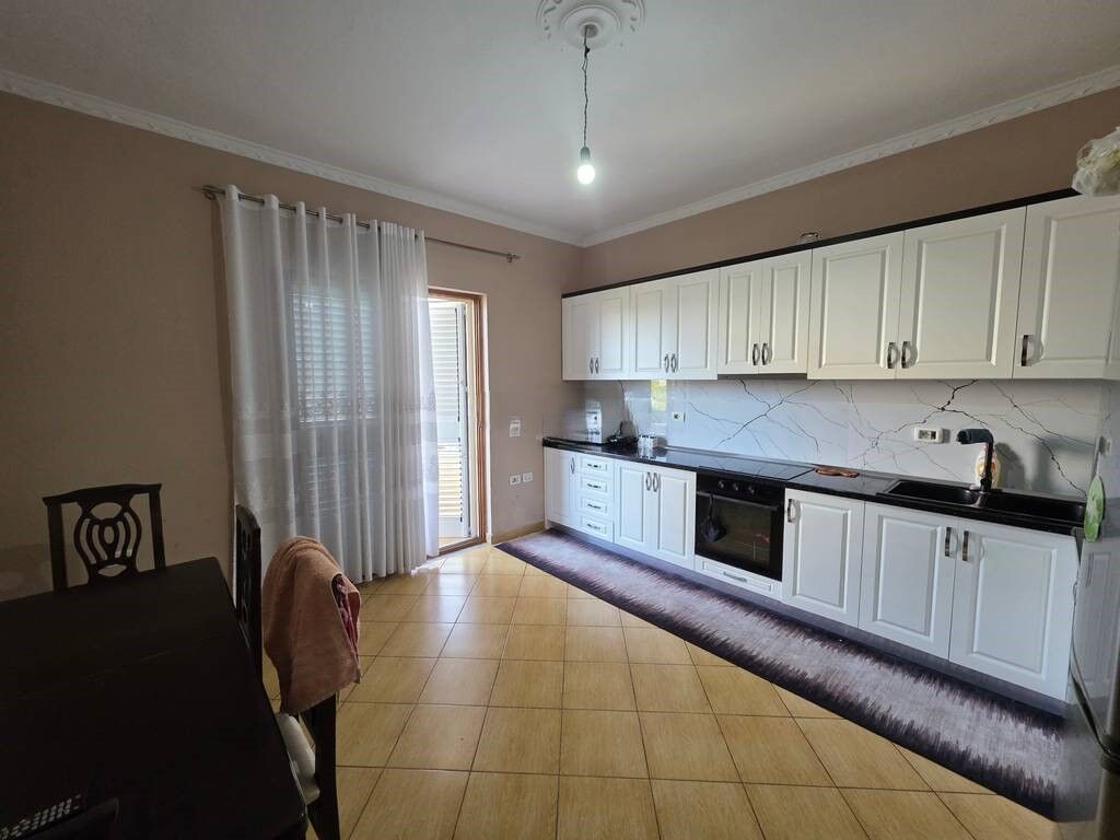 Villa in vendita a Kashar – Posizione strategica vicino a Tirana