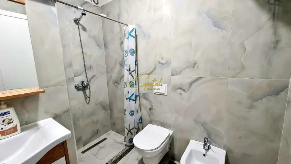 OFFICE FOR RENT 64 M2 PORCELANI 45,000 LEKE
