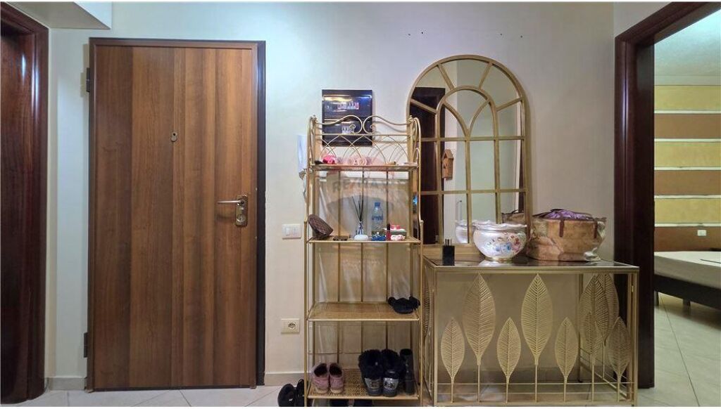 🏡 Apartment 2+1+2 for Sale – Behind Hotel Martini, Vlorë