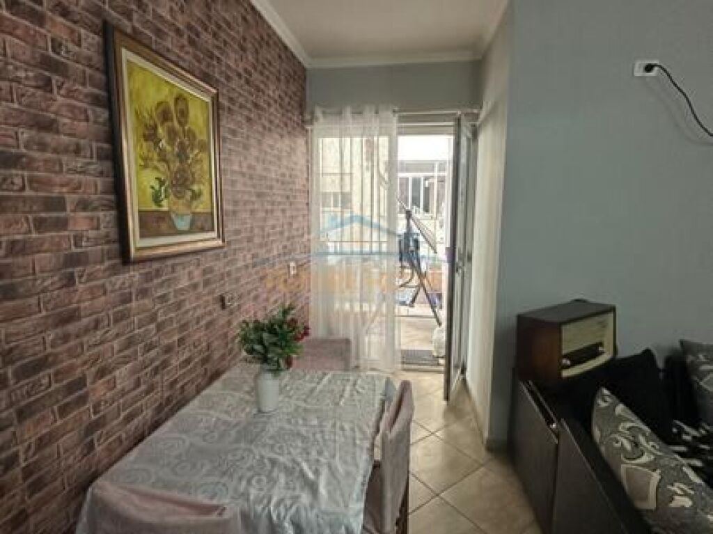 Vendita, Appartamento 2+1, Fresk, Tirana.