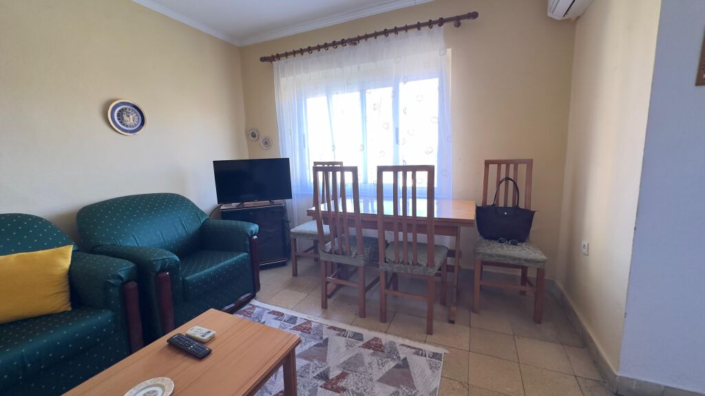Apartament 1+1 me qera ne Ali Dem