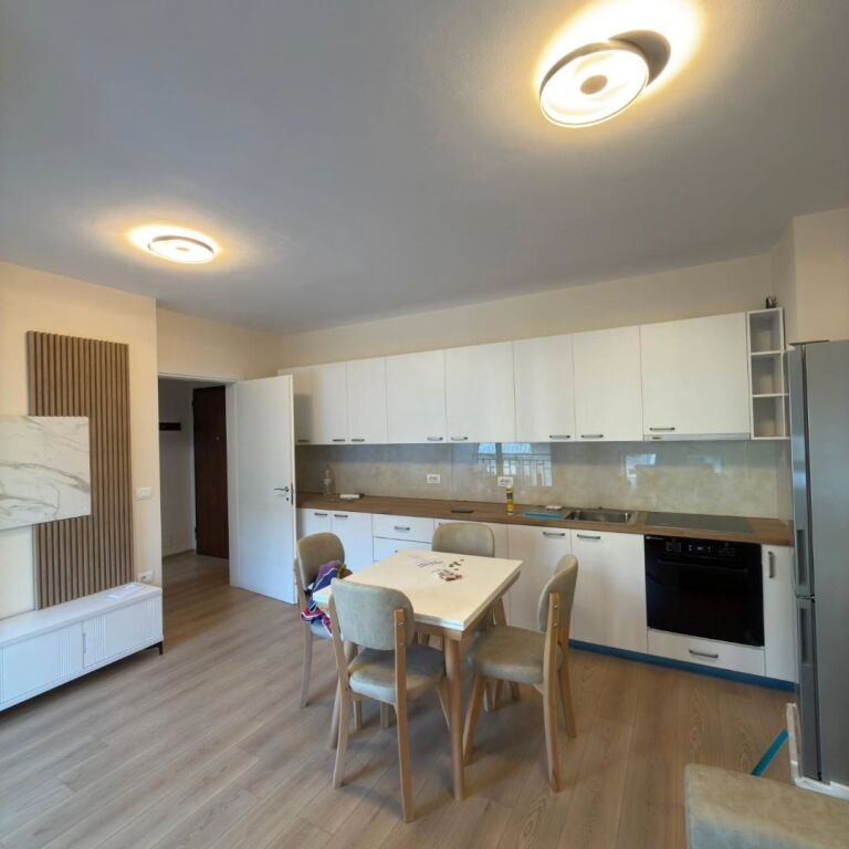 Jepet me qira..! Okazio..! ◦ Shkolla Kuqe Apartament 1+1