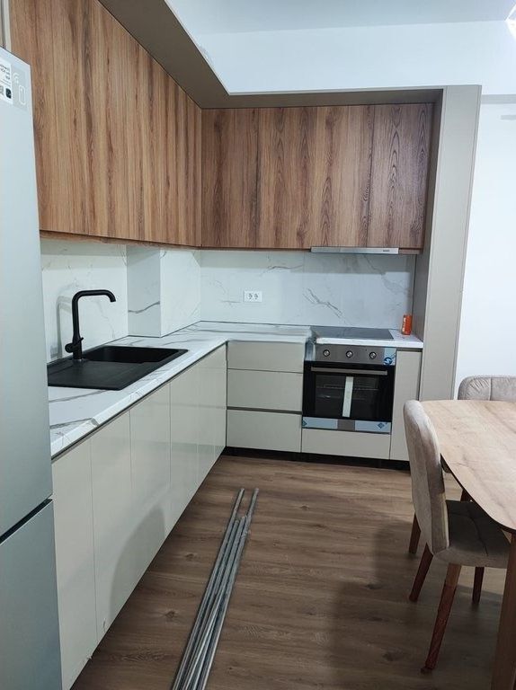Appartamento 2+1+2 in affitto presso Rezidenca Kaimi, Ali Demi