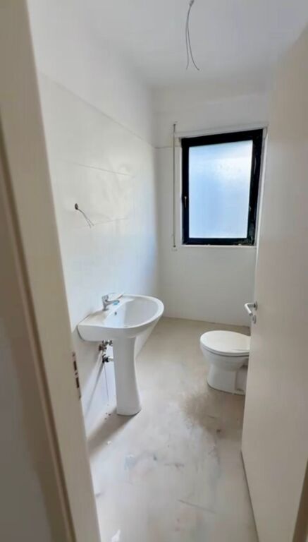 📣 FOR SALE Apartment 2+1 With 2 Bathrooms And Balcony 📍 "Durresit" Street ✨  🏢 New Building 🪜 2nd Floor (With Elevator) 📐 Total Area 99.28 m2  💶 Price 230,000 Euro