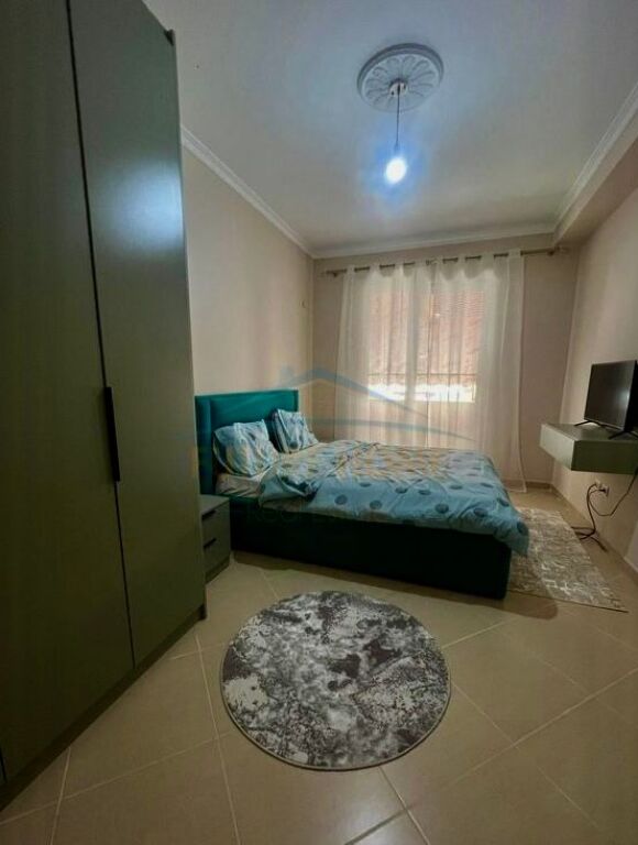 Qera, Apartament 2+1+2, Unaza e Re, Tiranë