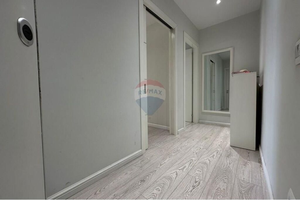 Super 3+1 apartment for sale near Air Albania Stadium
