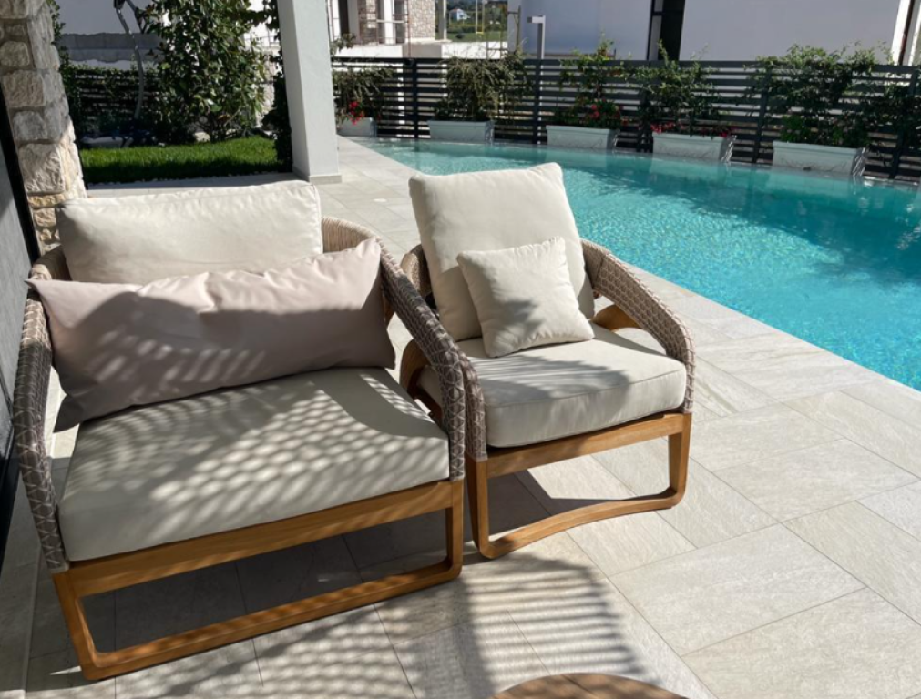 Individual Villa for Sale – Farka Lake  ✅