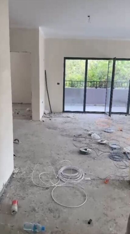 APARTMENT 3+1+2 FOR SALE ON ELBASAN STREET