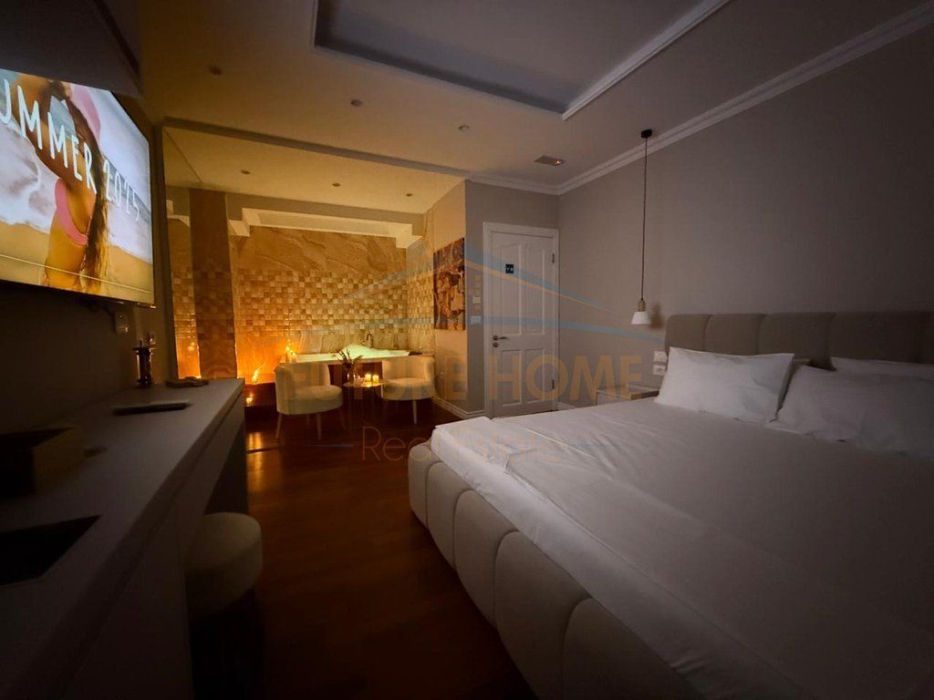 In vendita, Appartamento 3+1+3, Bllok, Tirana