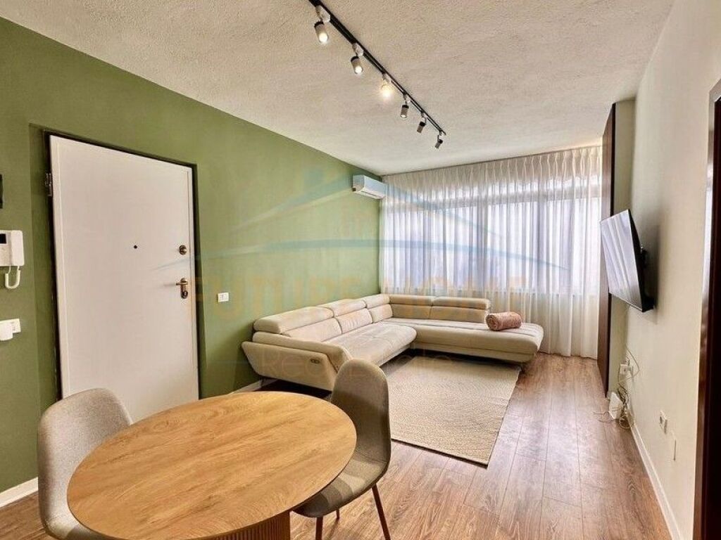 For sale, Apartment 2+1+2, Durres Street, Tirana