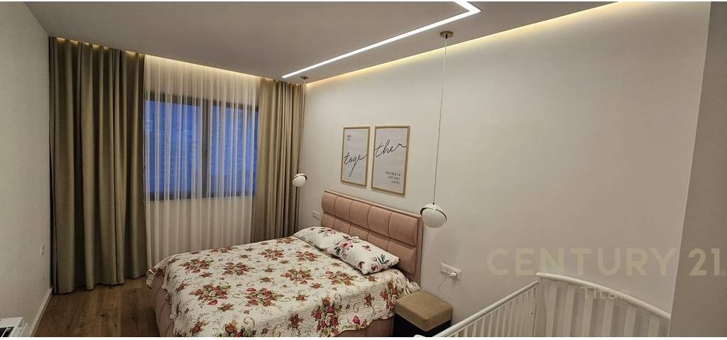 For rent 2+1 apartment at 21 Dhjetori, near Alba Residence, Tirana