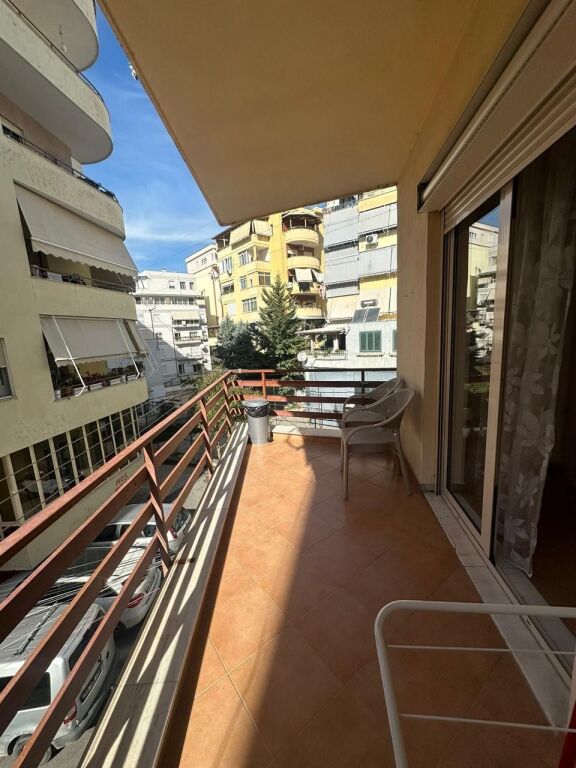 Apartment 2+1+2 for rent at Dry Lake