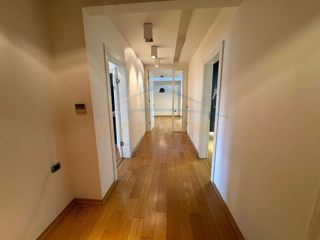 Rent, 2+1 Apartment for Offices, Blloku, Tirana.