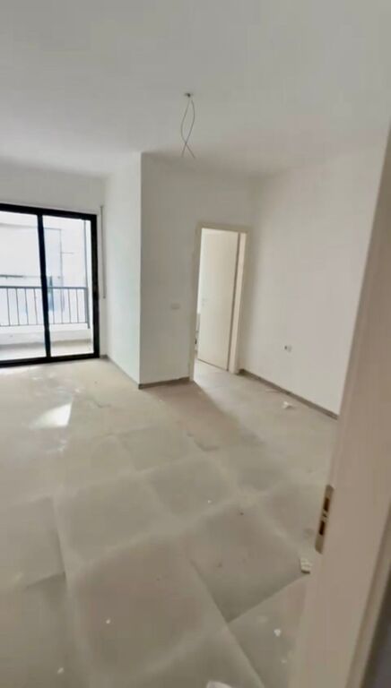 📣 FOR SALE Apartment 2+1 With 2 Bathrooms And Balcony 📍 "Durresit" Street ✨  🏢 New Building 🪜 2nd Floor (With Elevator) 📐 Total Area 99.28 m2  💶 Price 230,000 Euro