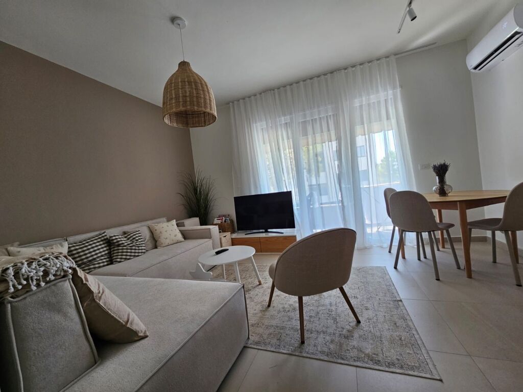 Appartamento in vendita 1+1  Gjiri Lalzit