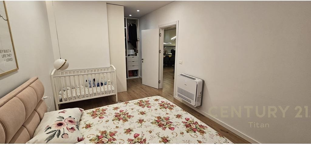 For rent 2+1 apartment at 21 Dhjetori, near Alba Residence, Tirana