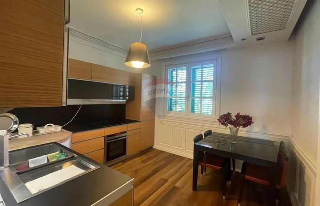 Appartamento - In Affitto - Via Qemal Stafa, Tirana ID: 530551001-426