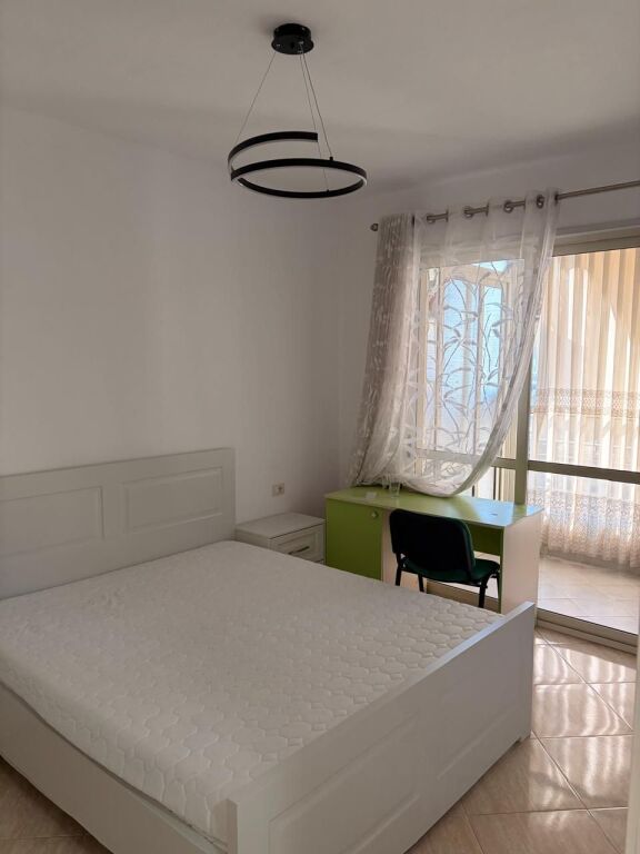 Shitet Apartament 2+1 ne Misto Mame