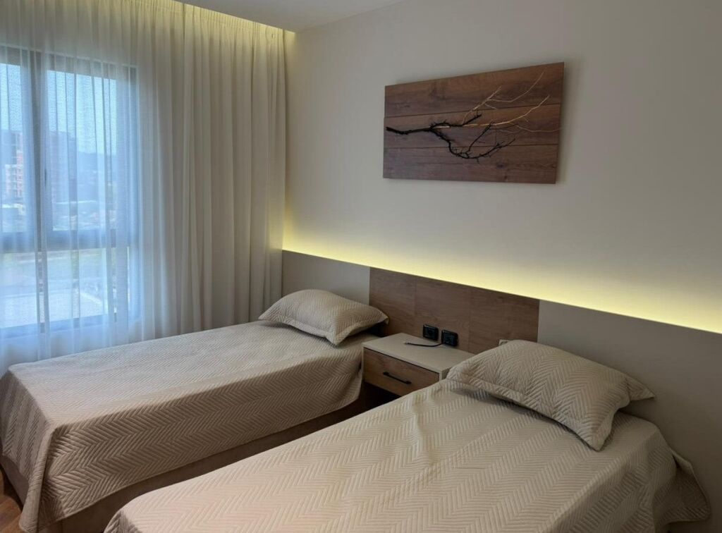🏡 2+1 + Gardërobë për Shitje – Përballë Delijorgjit ❗️