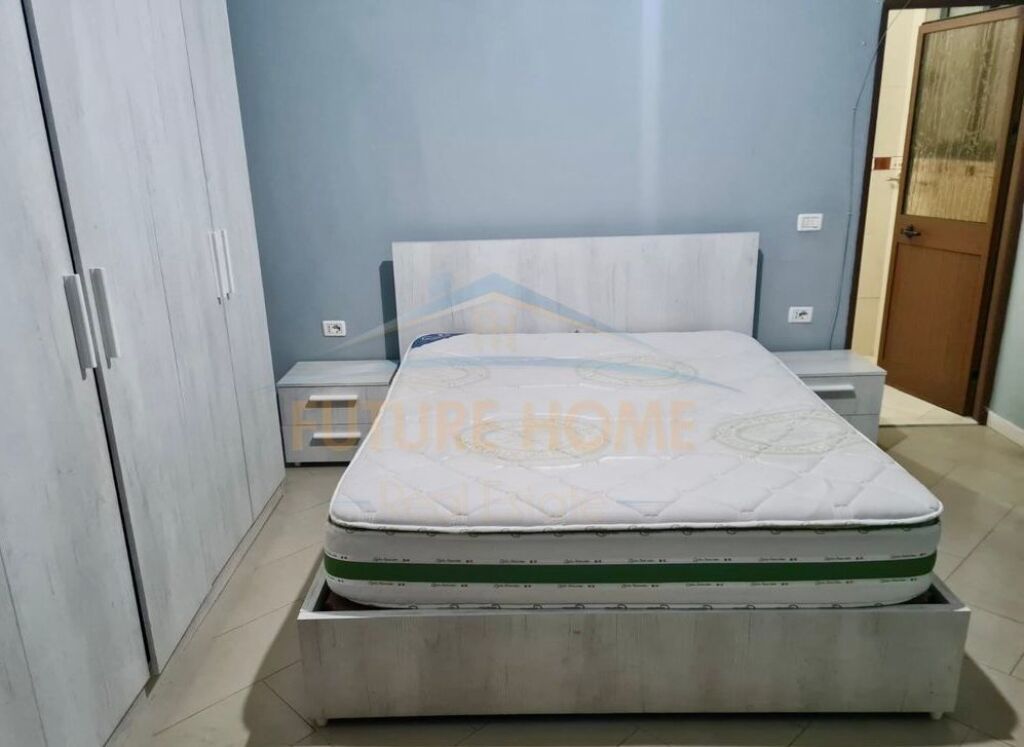 Qera, Apartament 2+1+2, Bar Bohem, Unaza e Re
