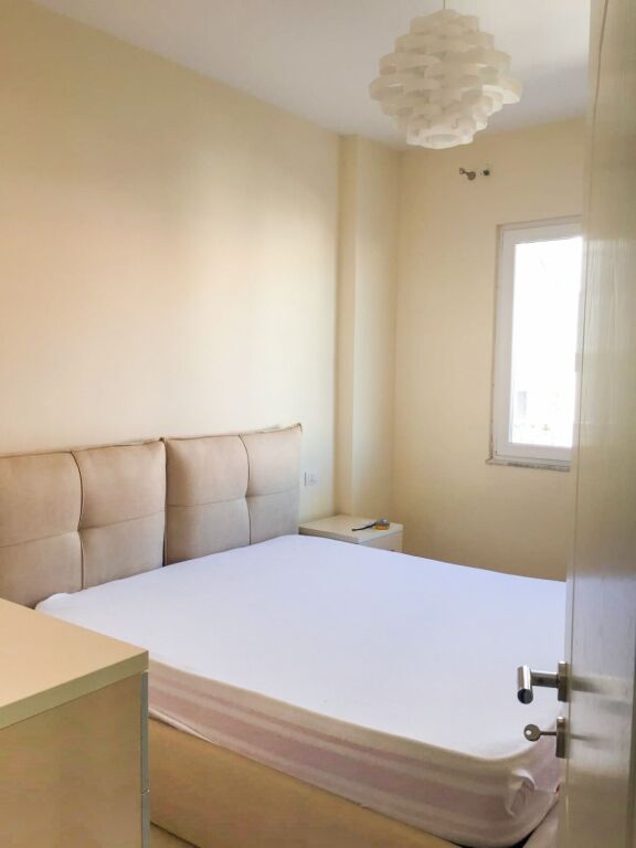 Apartament 1+1 me qira , Fresk